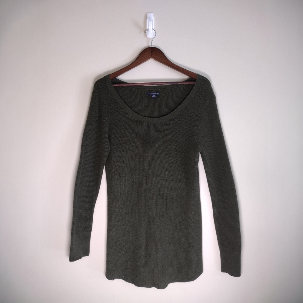 🌿 American Eagle Green Women's Sweater
